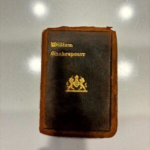 Antique Miniature Shakespeare Book Othello Leather Bound Knickerbocker New York